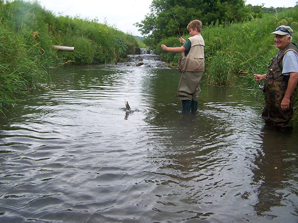 On Wisconsin Outdoors with Dick Ellis