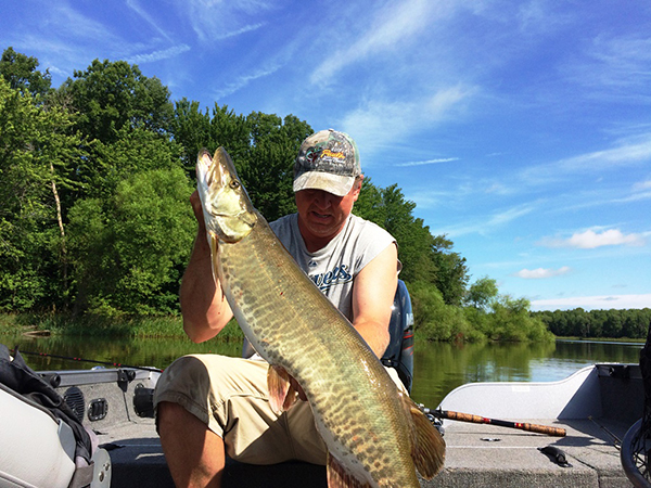 Hooksetters & On Wisconsin Outdoors