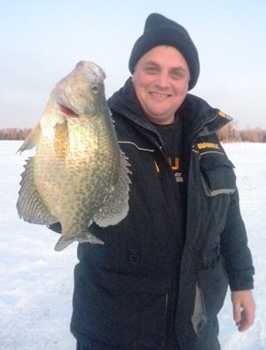 Ice Fishing Wisconsin Crappies