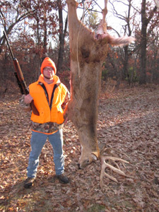 Gramoll hanging buck