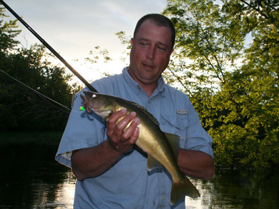 walleye fishing peshtigo river