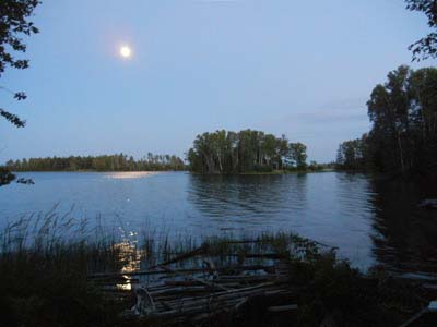 Moon rise over the Turtle-Flambeau flowage