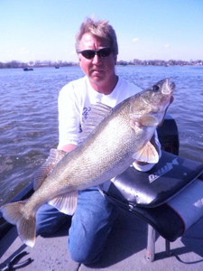 walleye fishing