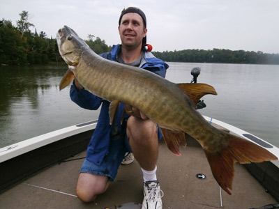  Eric Silvis with a nice musky from the World Musky Hunt