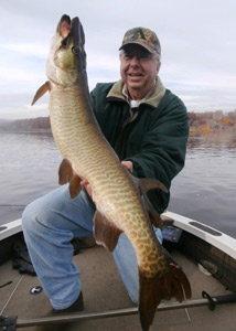 Fall musky fishing