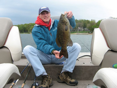 Smallmouth bass fishing door county wisconsin