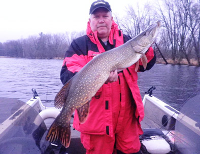 Glenn Moberg and northern pike