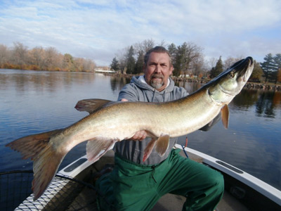 Brian Munson from Madison with a nice fall musky
