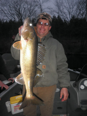 Walleye fishing Wisconsin