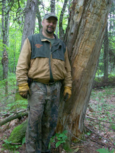 Mike Foss Wisconsin Bear Guide